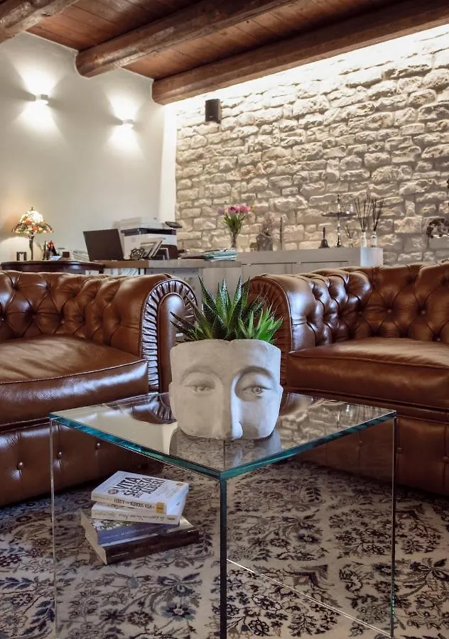 Hotel Il borgo Casteldelci Italia